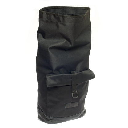 Größenansicht Spleen Berlin Bob - Black Fahrradrucksack, Rucksack & Fahrradtasche in einem, urbaner Cityrucksack, recycelbar, schwarz, Rolltop. ©Spleen Berlin