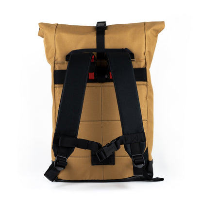 Bob - Sahara Rückenansicht mit montierter Fahrradhalterung, gepolsterte Träger und stabile Rückenpartie für komfortables Tragen und sicheren Halt am Fahrrad. ©Spleen Berlin