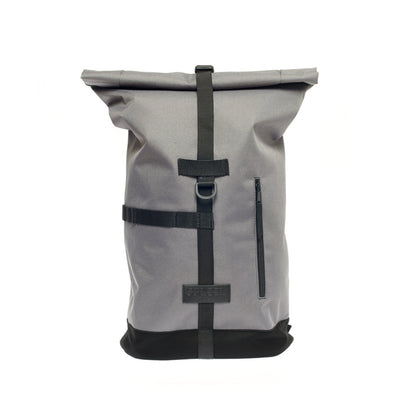 Fixie - Grey in der Frontansicht urbaner Rucksack und Fahrradtasche in einem,Vordertasche mit Zipper und  Halterung für das Bügelschloss. 
©Spleen Berlin